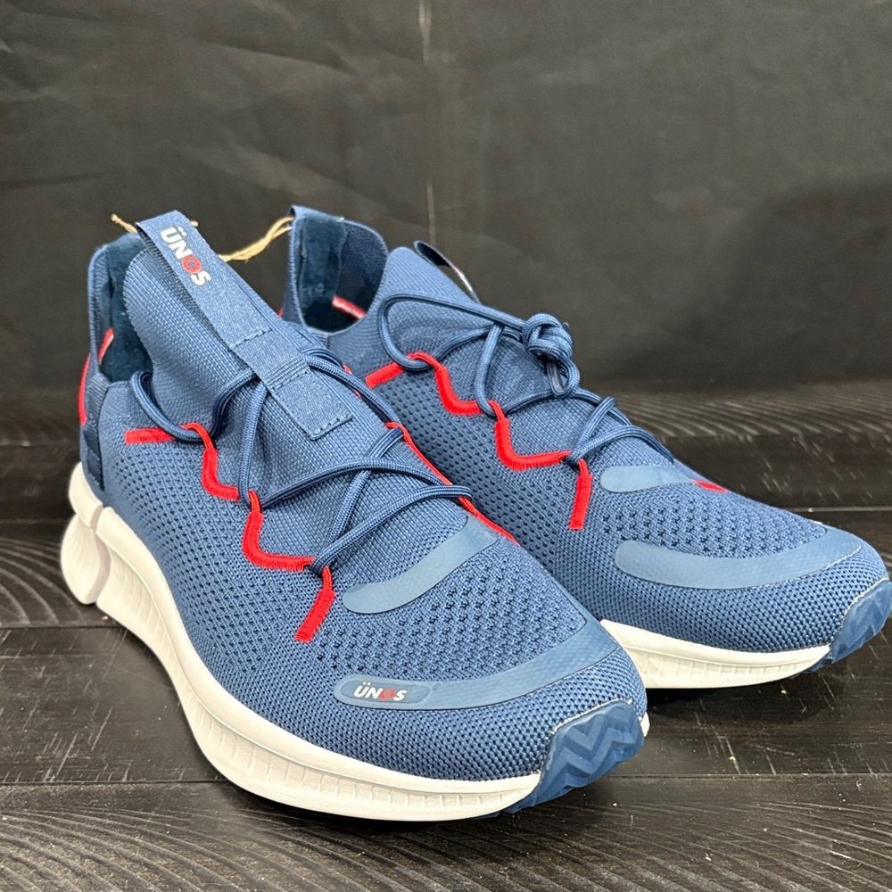 Blue and Red Men's Sneakers